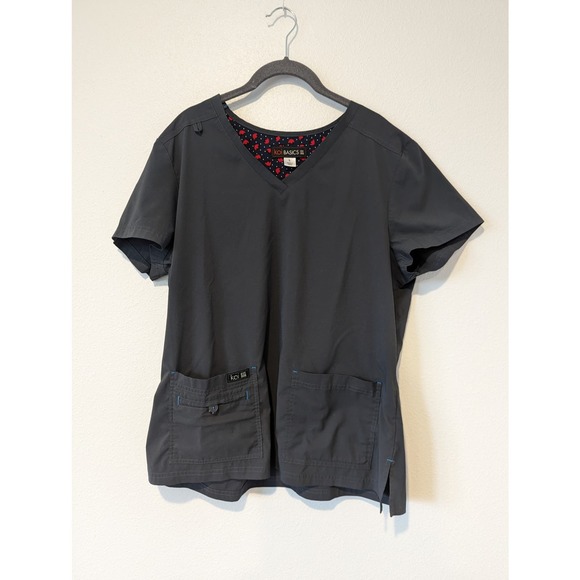 Koi Basics Becca 4-Pocket Scrub V Neck Top Medical Uniform - Picture 3 of 8